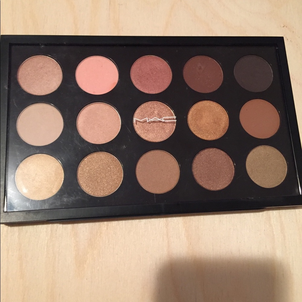 MAC pallet